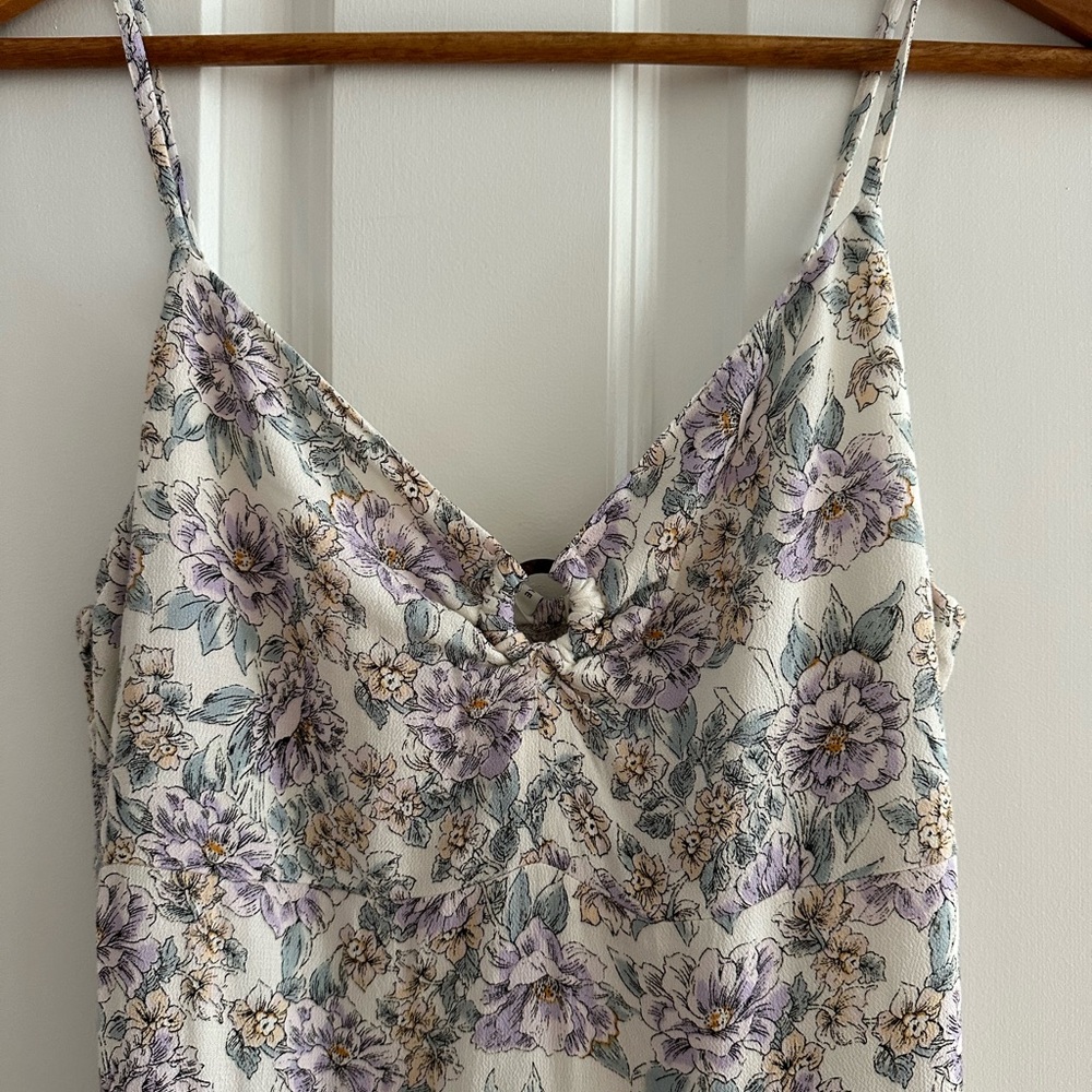 AE Ring Front Wide Leg Floral Jumpsuit, Size M (8-10), Never worn with Tags
